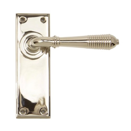 REEDED LEVER HANDLE ON BACKPLATE