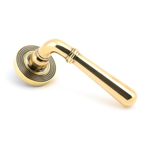 NEWBURY LEVER HANDLE ON ROSE (4 ROSE OPTIONS)