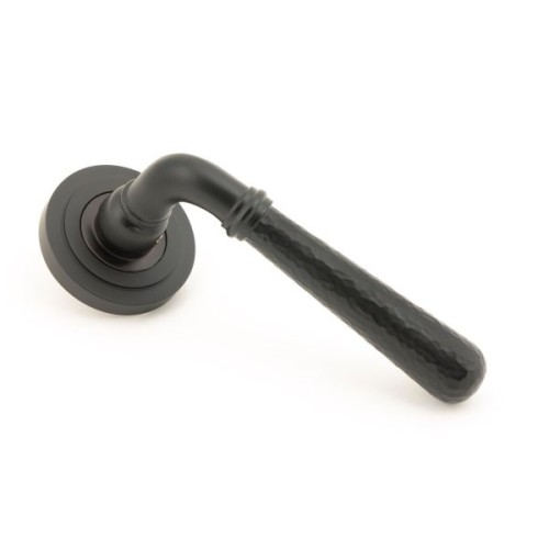 NEWBURY HAMMERED LEVER HANDLE ON ROSE (4 ROSE OPTIONS)