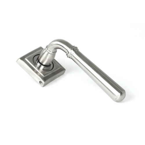 NEWBURY LEVER HANDLE ON ROSE (4 ROSE OPTIONS)