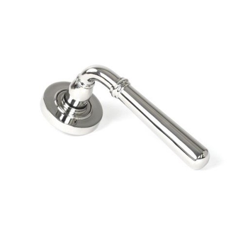 NEWBURY LEVER HANDLE ON ROSE (4 ROSE OPTIONS)