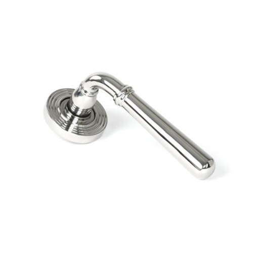 NEWBURY LEVER HANDLE ON ROSE (4 ROSE OPTIONS)