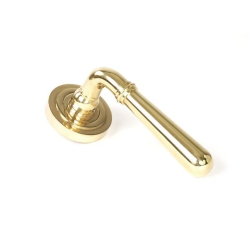 NEWBURY LEVER HANDLE ON ROSE (4 ROSE OPTIONS)