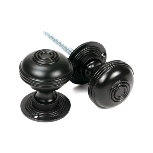 PRESTBURY MORTICE / RIM DOOR KNOBS ON FACE FIXED ROSE