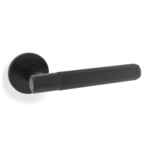 SPITFIRE LINEAR LEVER HANDLE ON ROUND ROSE