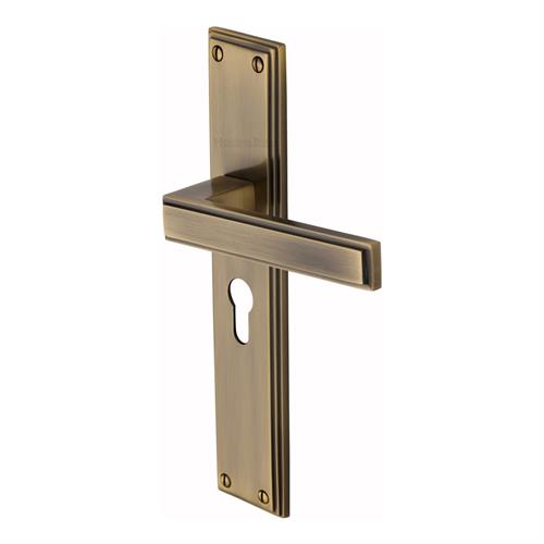 ATLANTIS LEVER HANDLE ON LONG BACKPLATE