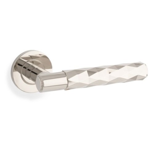 SPITFIRE DIAMOND CUT LEVER HANDLE ON ROUND ROSE