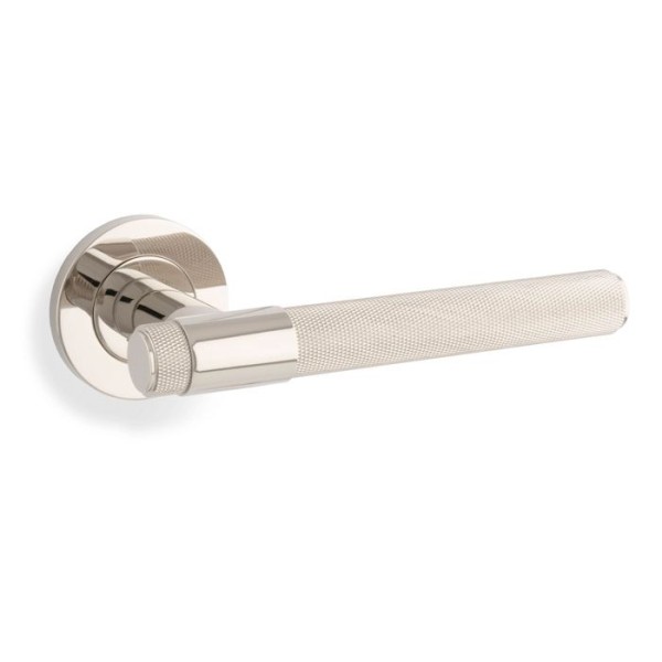 KNURLED KINGSTON LEVER HANDLE ON ROUND ROSE