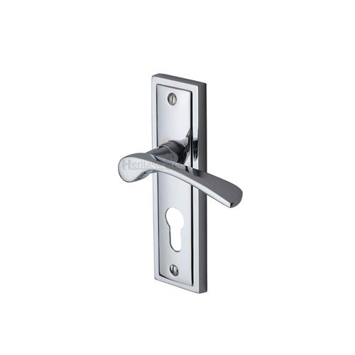 BOSTON LEVER HANDLE ON BACKPLATE