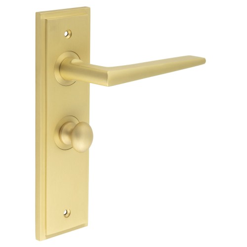 MAYFAIR LEVER HANDLE ON BACKPLATE