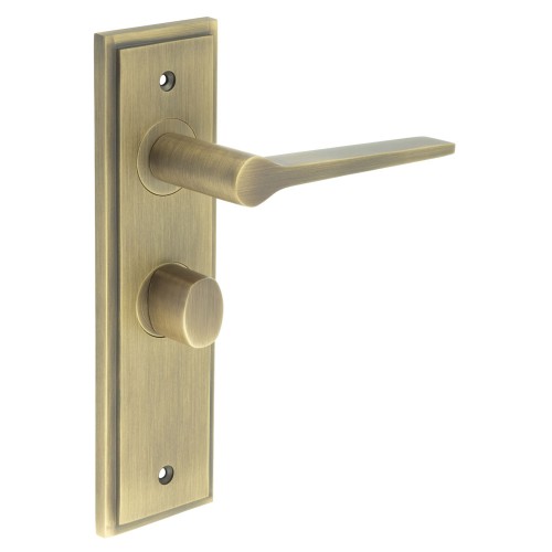 KNIGHTSBRIDGE LEVER HANDLE ON BACKPLATE