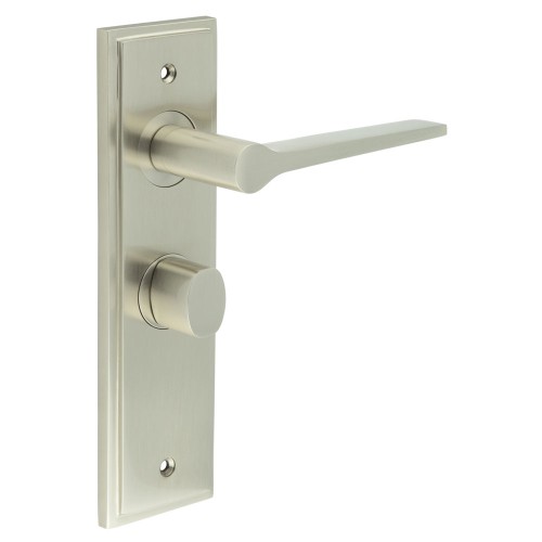 KNIGHTSBRIDGE LEVER HANDLE ON BACKPLATE