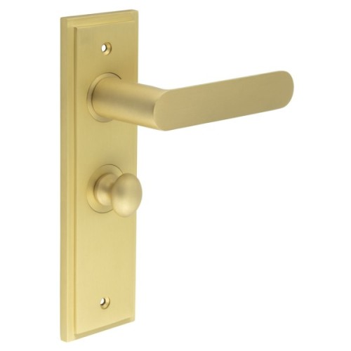 KENSINGTON LEVER HANDLE ON BACKPLATE