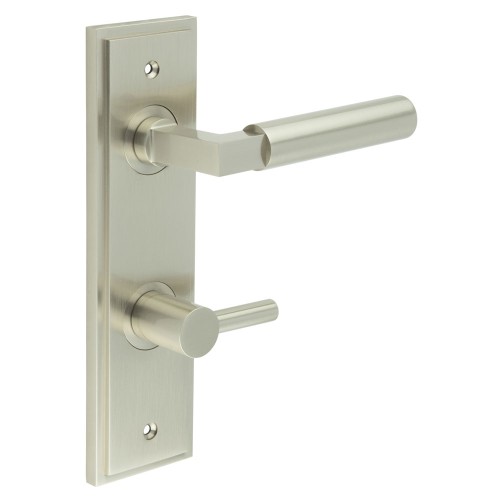 WESTMINSTER LEVER HANDLE ON BACKPLATE