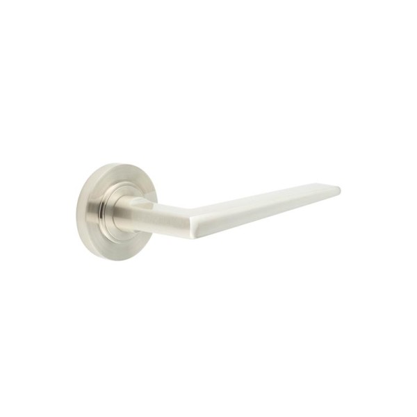 MAYFAIR LEVER HANDLE ON ROSE - (7 ROSE OPTIONS)