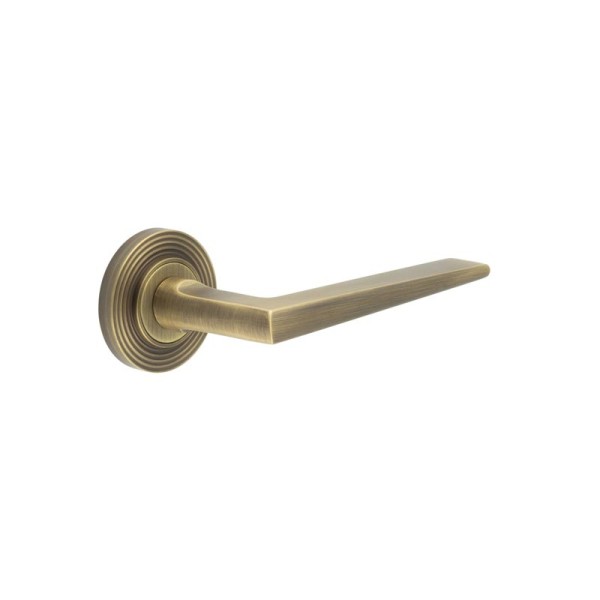 MAYFAIR LEVER HANDLE ON ROSE - (7 ROSE OPTIONS)