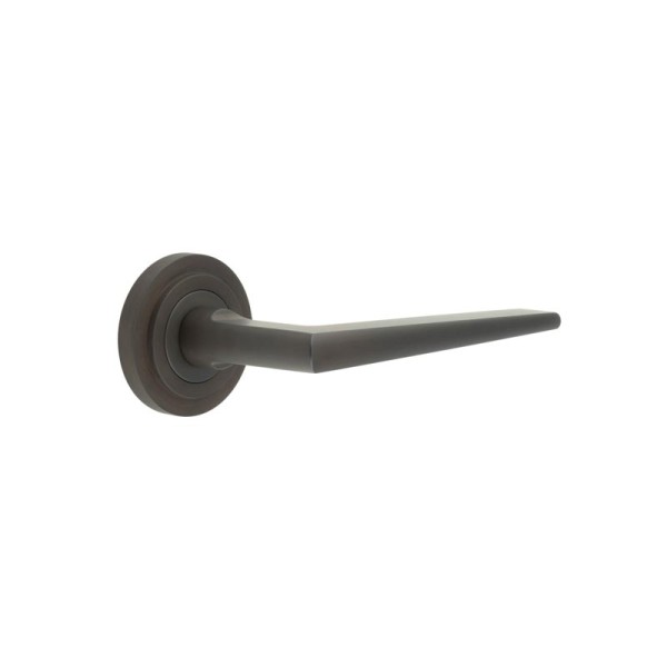 MAYFAIR LEVER HANDLE ON ROSE - (7 ROSE OPTIONS)