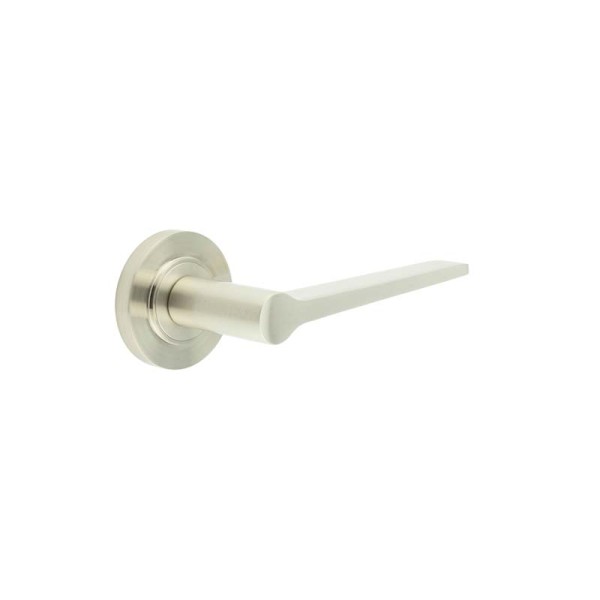 KNIGHTSBRIDGE LEVER HANDLE ON ROSE - (7 ROSE OPTIONS)