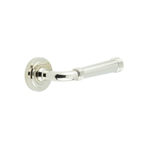 HIGHGATE LEVER HANDLE ON ROSE - (7 ROSE OPTIONS)