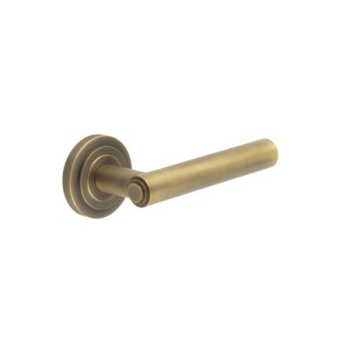 RICHMOND LEVER HANDLE ON ROSE - (7 ROSE OPTIONS)