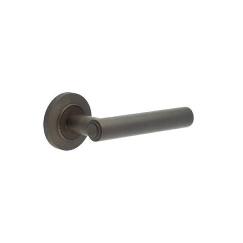 RICHMOND LEVER HANDLE ON ROSE - (7 ROSE OPTIONS)