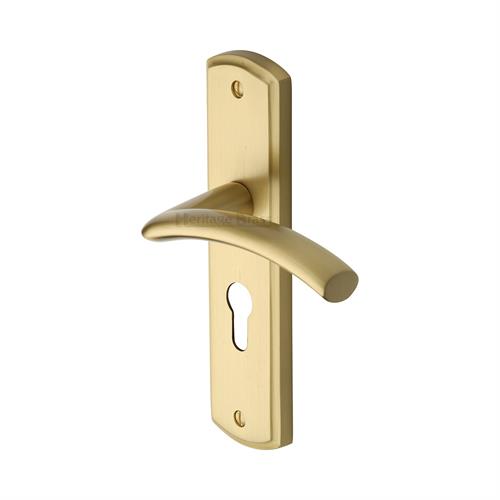 CENTAUR LEVER HANDLE ON BACKPLATE