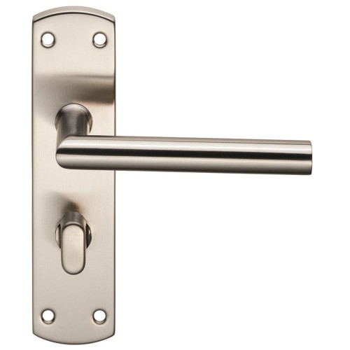 MITRED LEVER HANDLE ON LATCH BACKPLATE