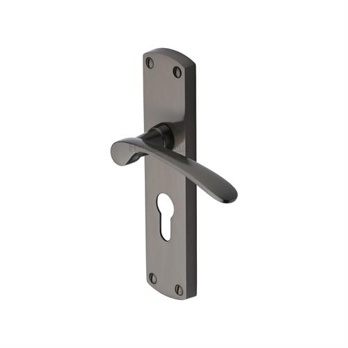 DIPLOMAT LEVER HANDLE ON BACKPLATE