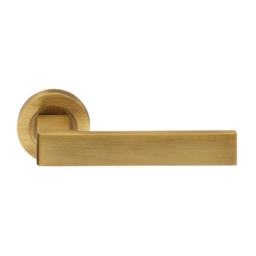 SASSO LEVER HANDLE ON ROUND ROSE