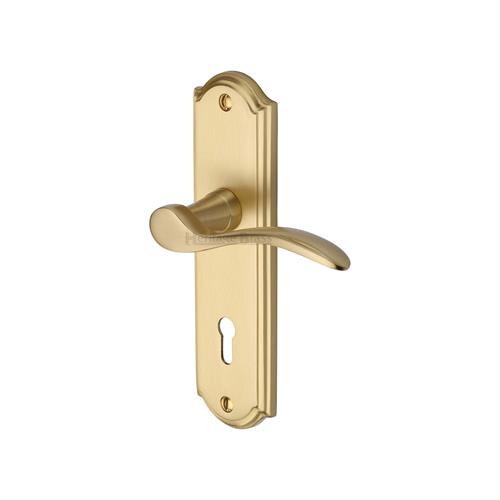 HOWARD LEVER HANDLE ON BACKPLATE