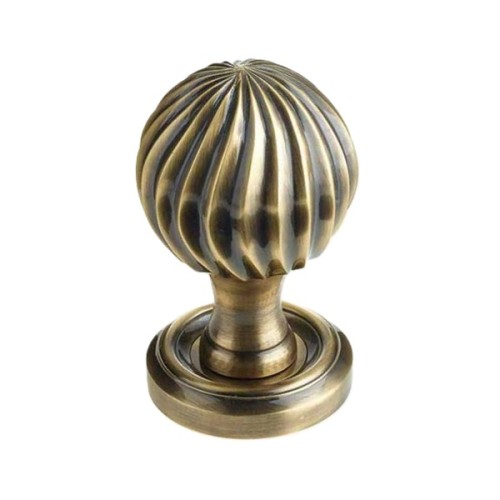 PARISIAN MORTICE DOOR KNOB ON CONCEALED ROSE