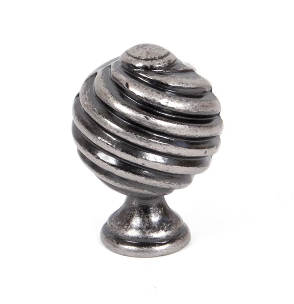 TWIST CUPBOARD DOOR KNOB