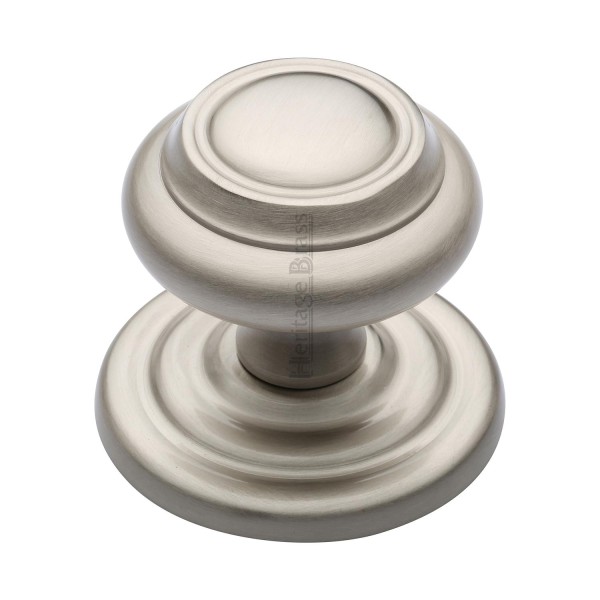 STEPPED ROUND CENTRE DOOR KNOB