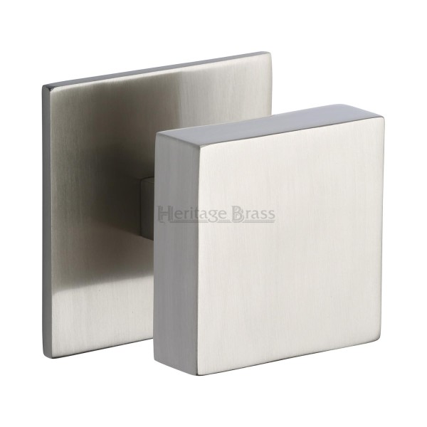 SQUARE MODERN CENTRE DOOR KNOB