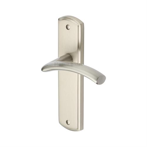 CENTAUR LEVER HANDLE ON BACKPLATE