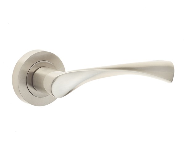 TWIRL LEVER HANDLE ON ROUND ROSE