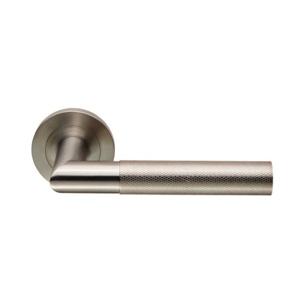 MITRED KNURLED LEVER HANDLE ON ROUND ROSE