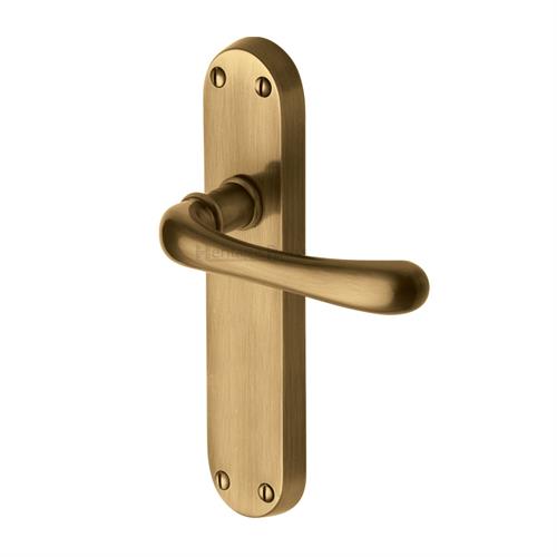 LUNA LEVER HANDLE  ON BACKPLATE