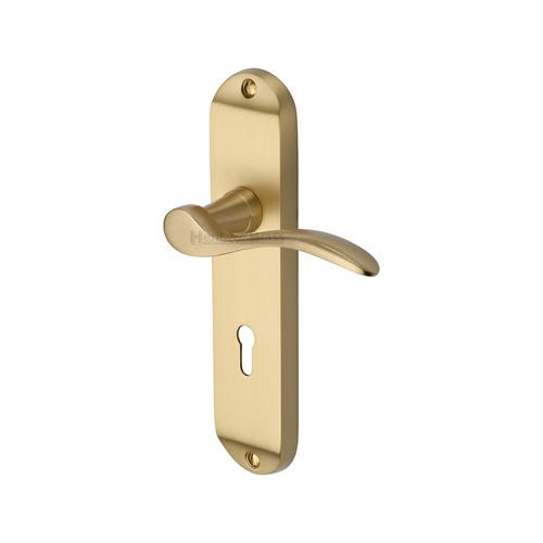 MAYA LEVER HANDLE ON BACKPLATE