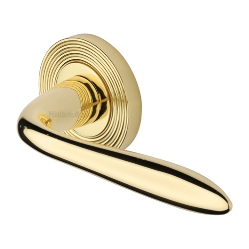 SUTTON LEVER HANDLE ON REEEDED ROUND ROSE