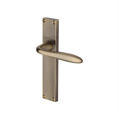 SUTTON LEVER HANDLE ON REEDED BACKPLATE