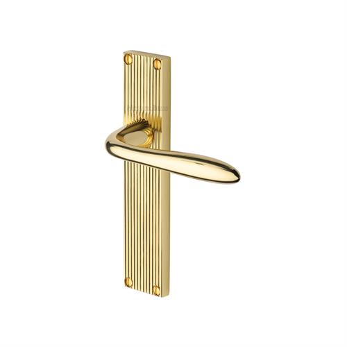 SUTTON LEVER HANDLE ON REEDED BACKPLATE