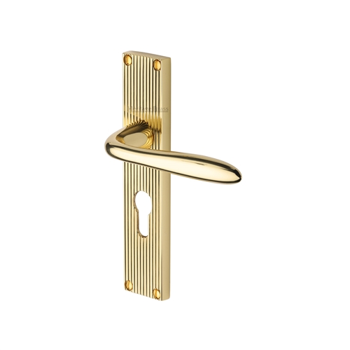 SUTTON LEVER HANDLE ON REEDED BACKPLATE