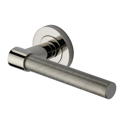 PHEONIX KNURLED LEVER HANDLE ON ROUND ROSE