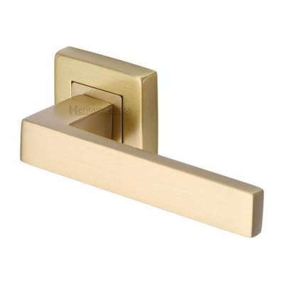 DELTA LEVER HANDLE ON SQUARE ROSE