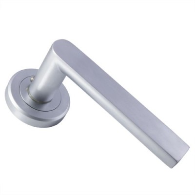 EDGE LEVER HANDLE ON ROUND ROSE