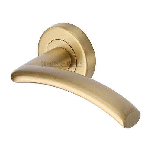 CENTAUR LEVER HANDLE ON ROUND ROSE