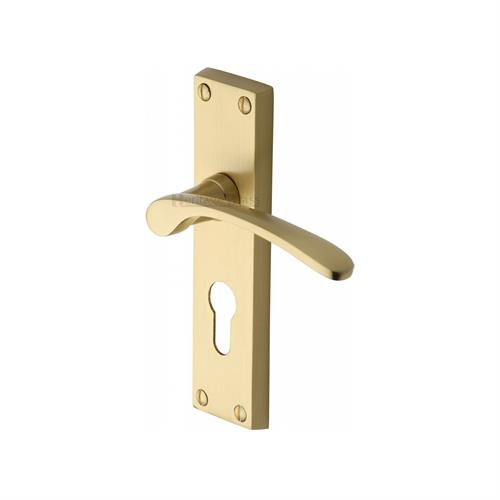 SOPHIA LEVER HANDLE ON BACKPLATE