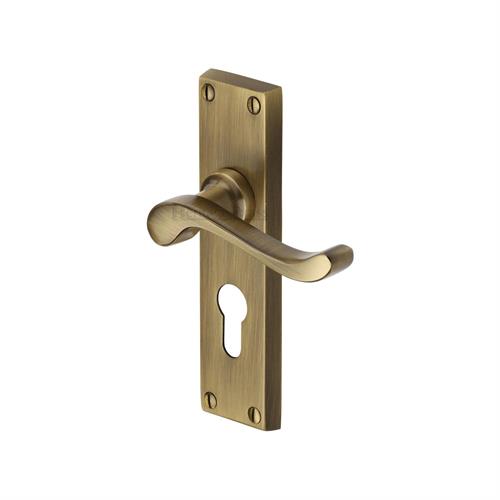 BEDFORD LEVER HANDLE ON BACKPLATE