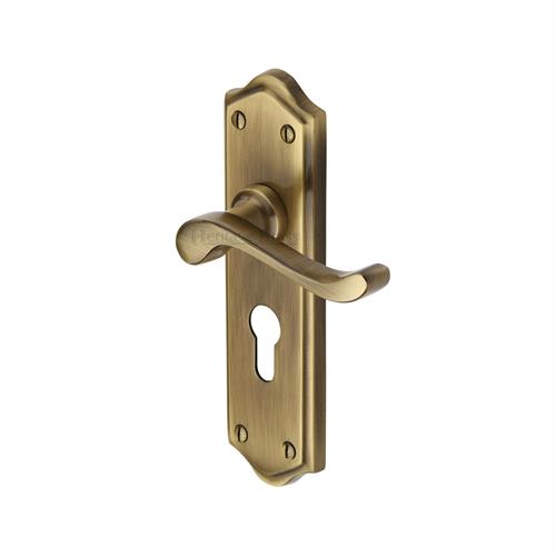 BUCKINGHAM LEVER HANDLE ON BACKPLATE